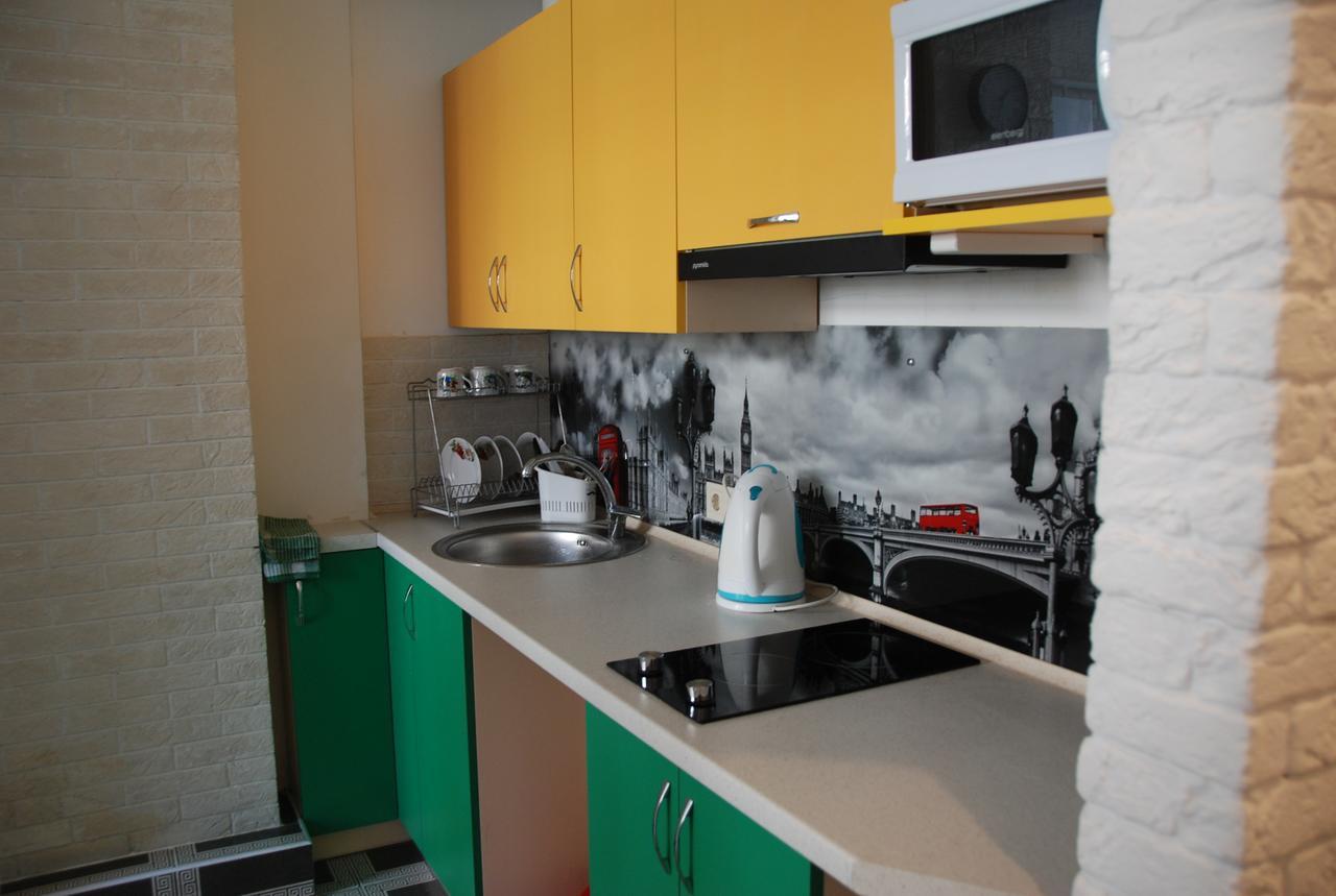 Green Apple Hostel Киев Экстерьер фото
